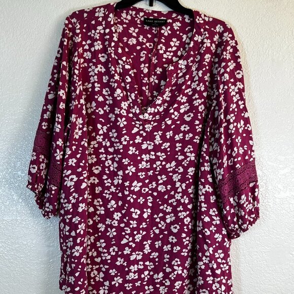 Lane Bryant Pink and White Floral Long Sleeve Lace Accent Tunic Blouse Size 20‎ - Picture 1 of 9